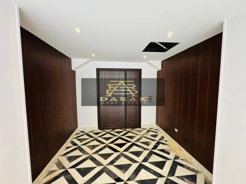 3 WhatsApp Image 2025-10-15 at 15.42. 30_e1c5d8d4. jpg