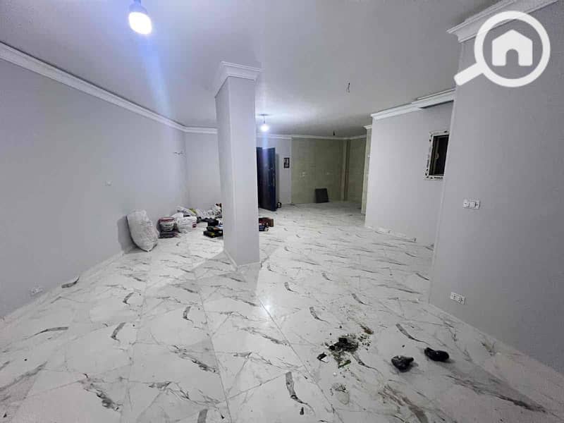 4 cb5252f3-cc4b-4a5a-8164-aed4d1e546e4. jpg