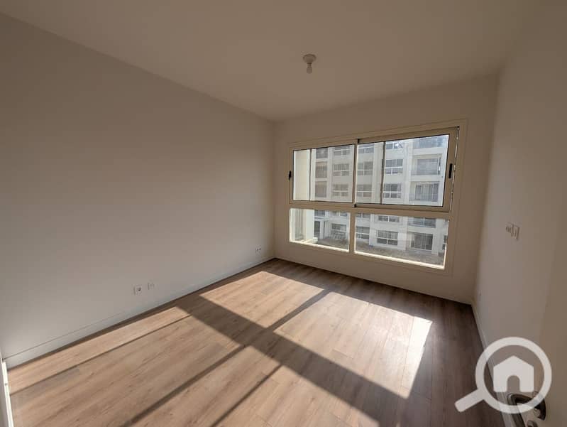 14 ac6675a6-2a24-4487-9790-8adb327c0a69. jpg