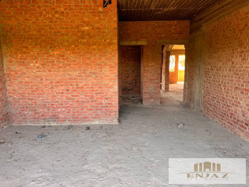 7 WhatsApp Image 2024-12-11 at 11.45. 05_090e0171. jpg