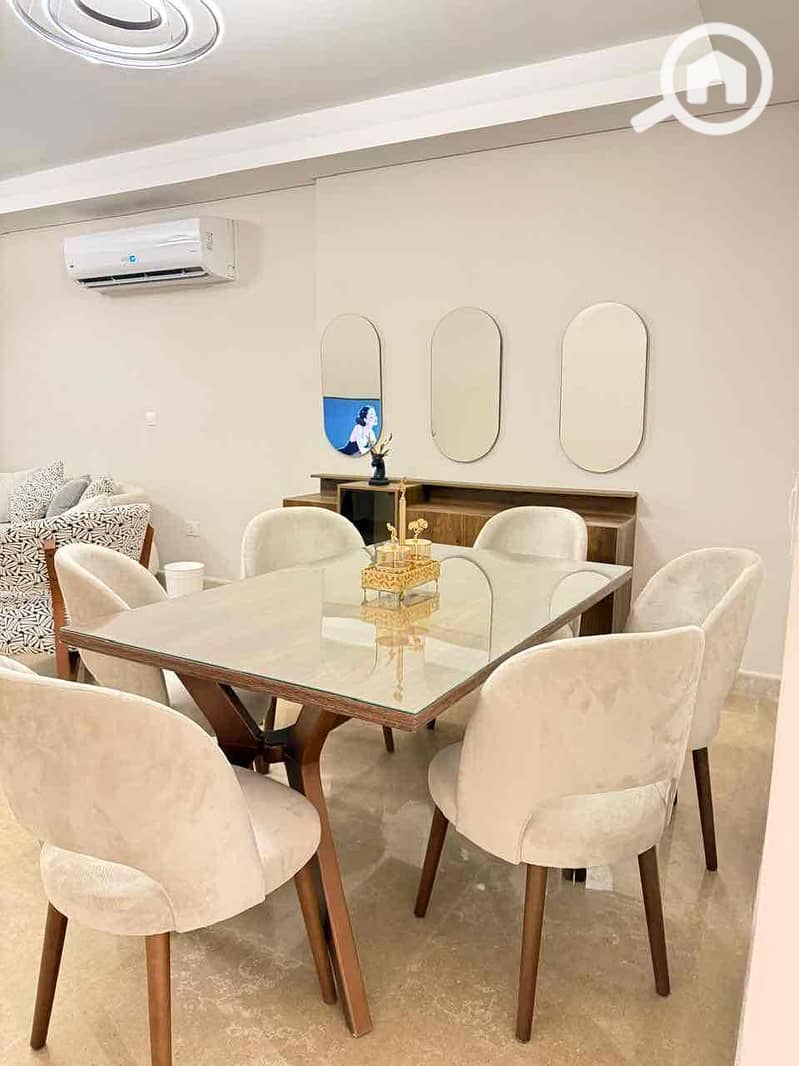 13 612cf4e3-5b51-4629-a9cd-e9d616841bc7. jpg