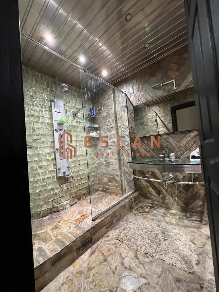 17 U813753 (18). jpg