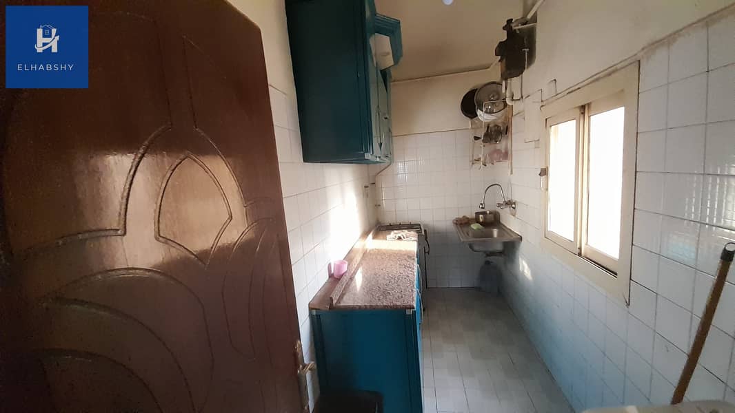 6 شقة للبيع فى العجوزة 100م قرب مترو الدقى لها حصة بالأرض (6). jpg