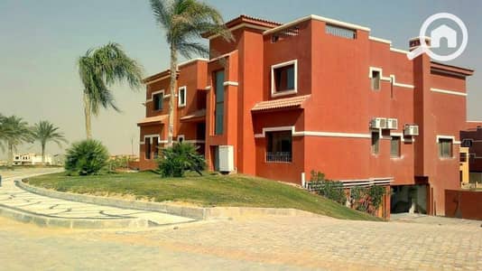 5 Bedroom Twin House for Sale in New Cairo, Cairo - قطامية جاردنز, فلل للبيع بقطامية جاردنز, فيلا للبيع بقطامية جاردنز, فلل للبيع بالتجمع الخامس, villas for sale,(24). jpg 5 Bedroom Twin House for Sale in New Cairo, Cairo - قطامية جاردنز, فلل للبيع بقطامية جاردنز, فيلا للبيع بقطامية جاردنز, فلل للبيع بالتجمع الخامس, villas for sale,(24). jpg