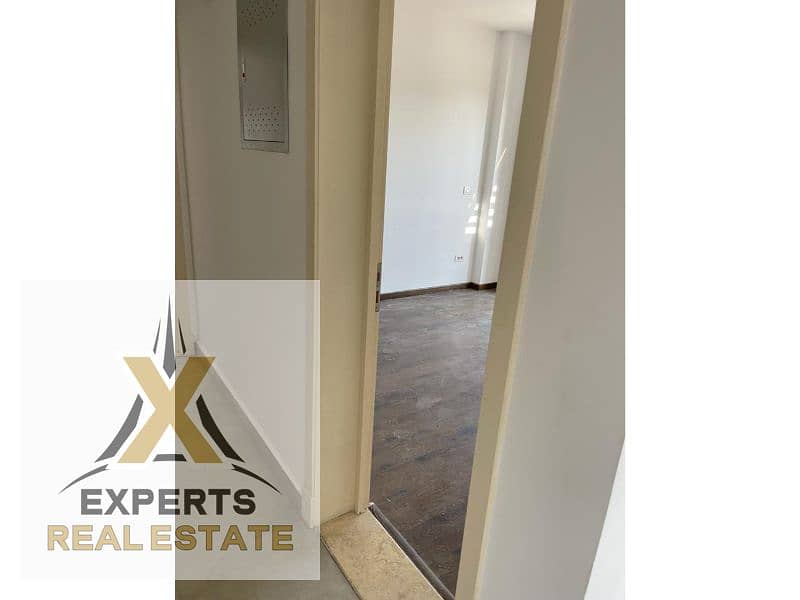 6 WhatsApp Image 2025-11-09 at 12.19. 19 PM (2). jpg