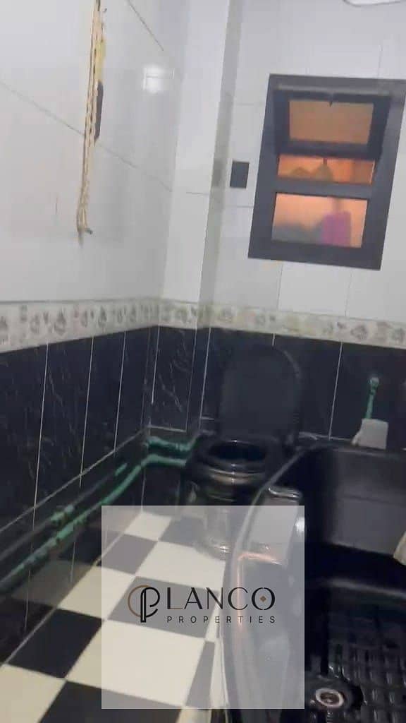 5 9eaf10b9-51a3-4b96-89dd-a72afe229aaa. jpg