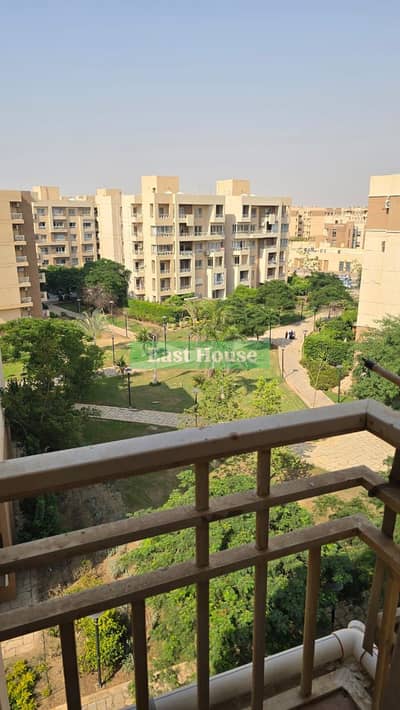 2 Bedroom Apartment for Sale in Madinaty, Cairo - WhatsApp Image 2025-11-15 at 3.58. 11 PM. jpeg 2 Bedroom Apartment for Sale in Madinaty, Cairo - WhatsApp Image 2025-11-15 at 3.58. 11 PM. jpeg