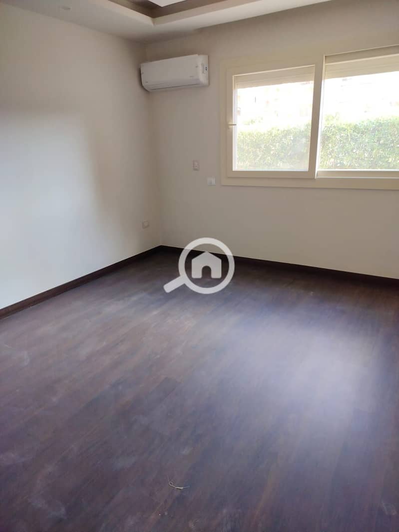 14 a4004595-75e9-4ed6-b2d0-f1a94e6f2869. jpg