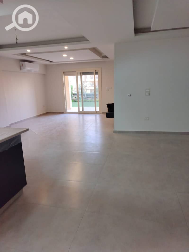 16 f798b3e4-d12d-4428-abfc-8cce05cd24a5. jpg