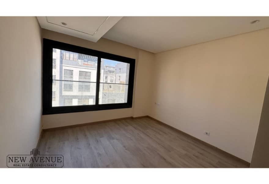 5 b679b645-98a4-4b4f-944c-23e945be614b. jpg