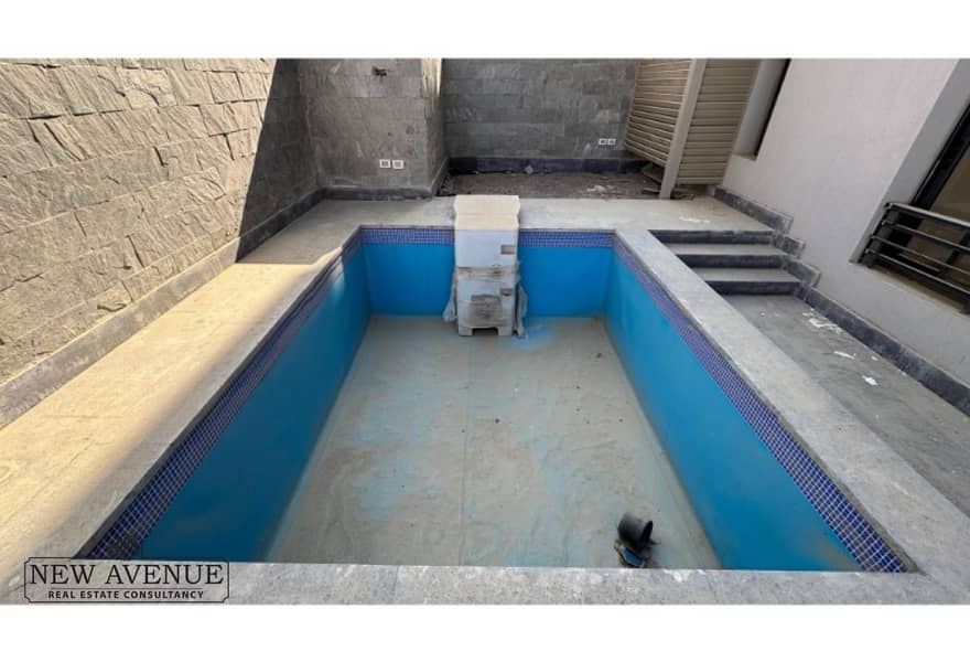 12 be006bd3-8b20-4708-aa79-be90e9d47e00. jpg