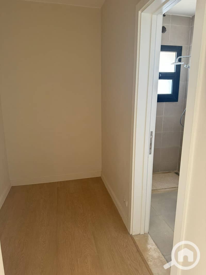 7 WhatsApp Image 2025-11-13 at 11.58. 05 AM. jpeg