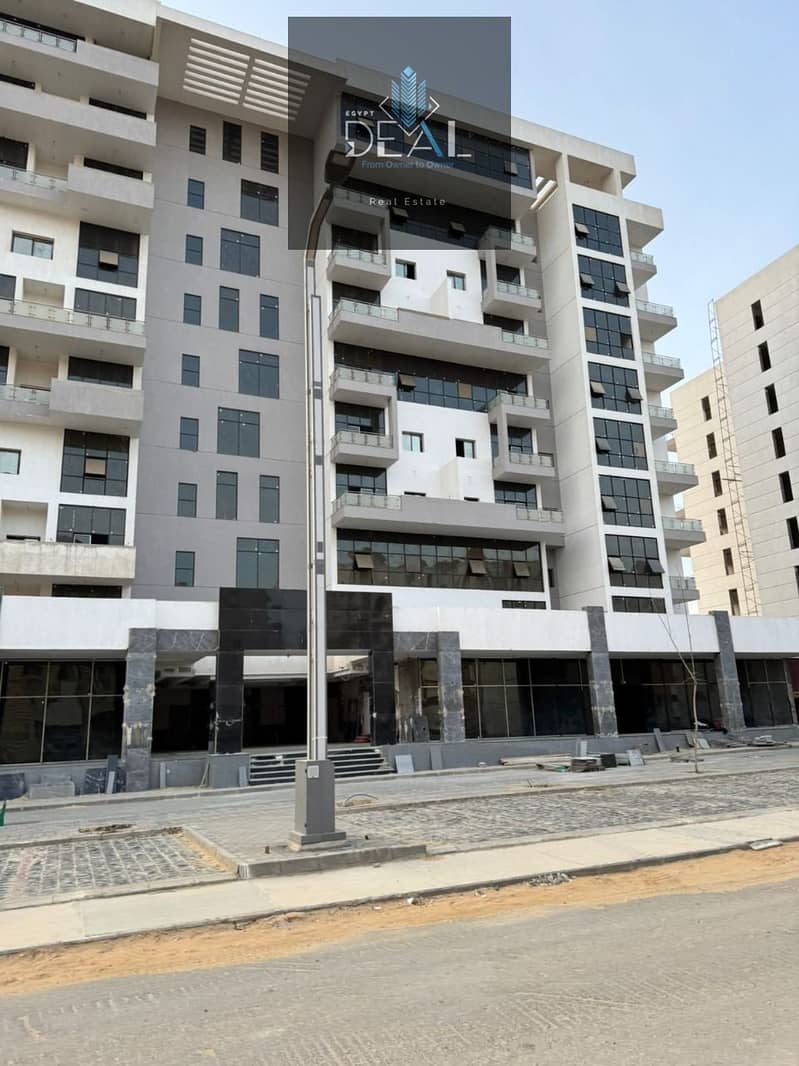 9 85071f3e-27ae-45aa-8ddd-adc7ccb7ee92. jpeg