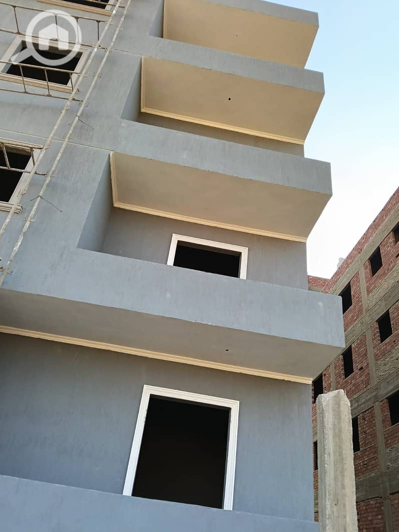 2 8d35412c-44ad-4238-a790-44027756d23b. jpg