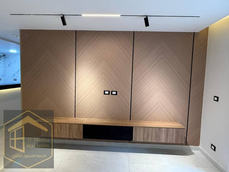 15 WhatsApp Image 2025-11-14 at 7.49. 41 PM (3). jpeg