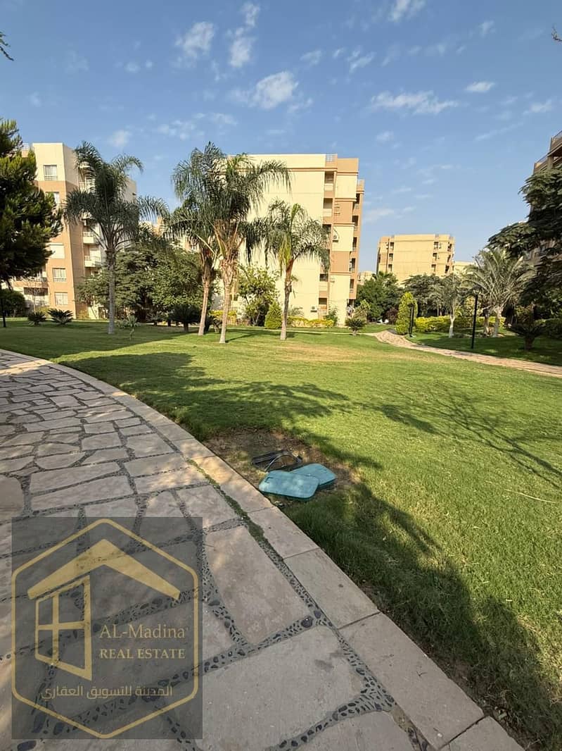 24 WhatsApp Image 2025-11-14 at 7.49. 43 PM (5). jpeg