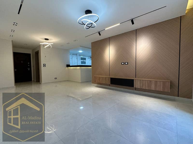 33 WhatsApp Image 2025-11-14 at 7.49. 45 PM (1). jpeg