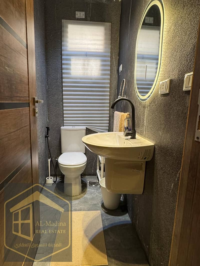 8 WhatsApp Image 2025-11-15 at 5.55. 29 PM. jpeg