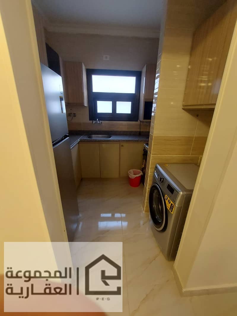 3 8e6c9db0-d917-49fc-a311-584652fe6831. jpg