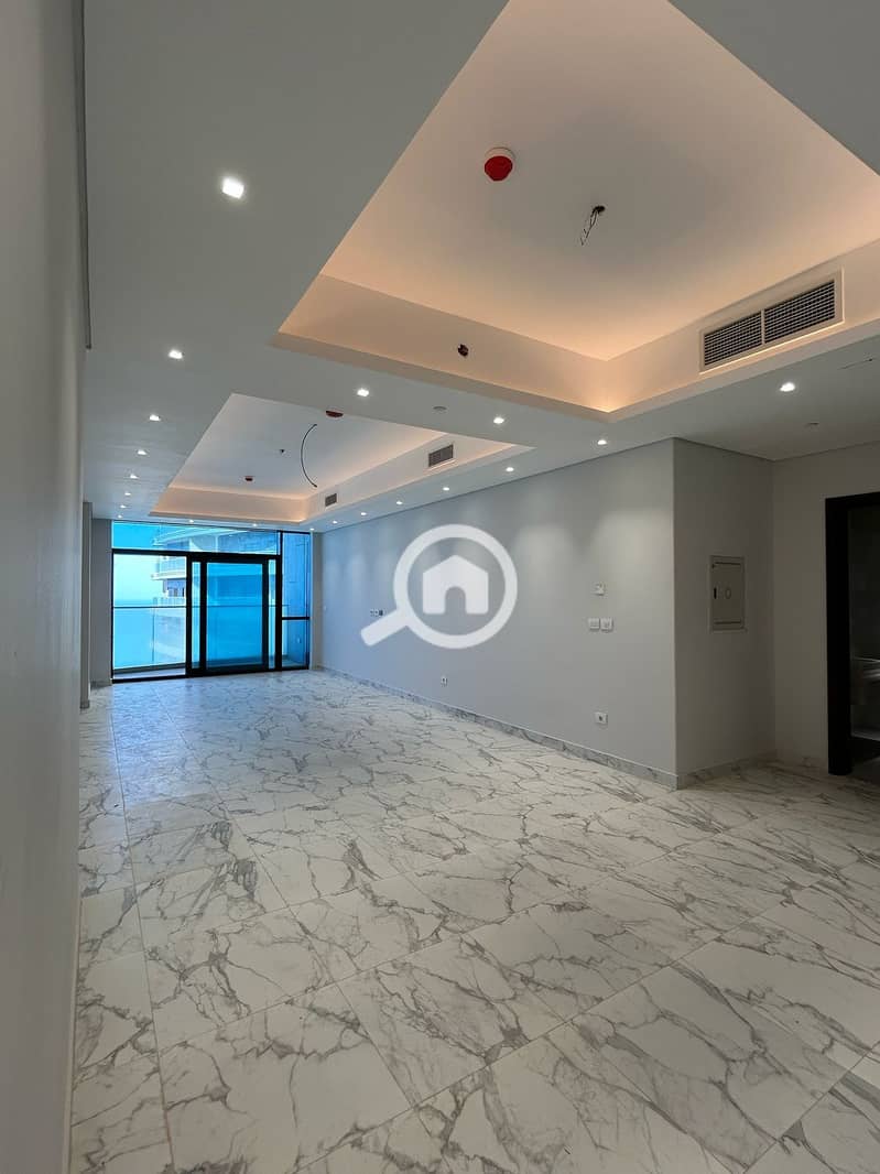 3 7a851b97-c30b-42a5-9ff7-30688e2403d8. jpg