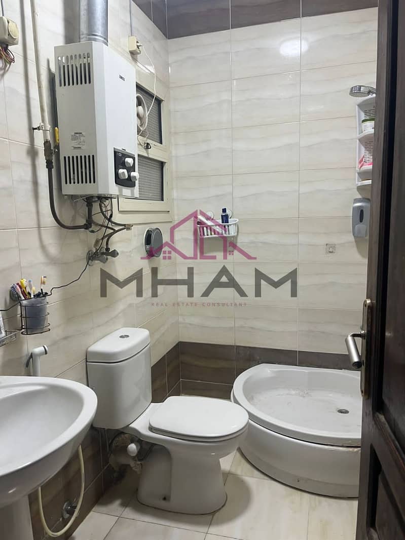 3 photo_5816552206591789943_y. jpg