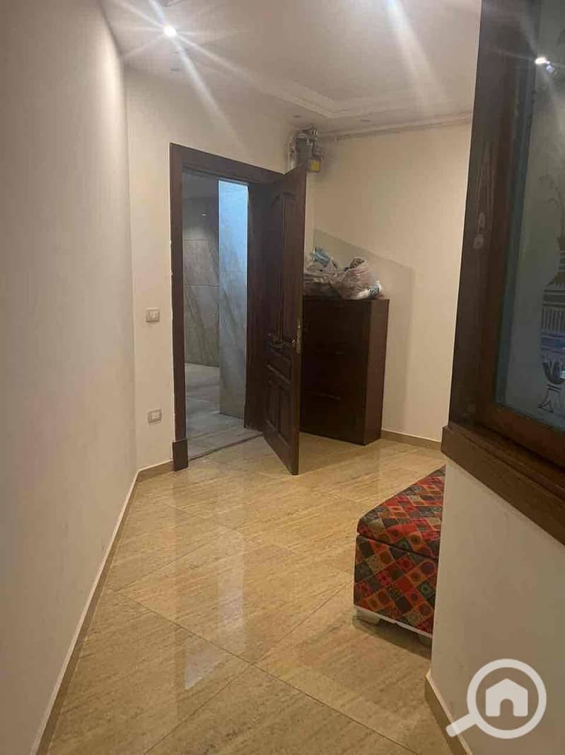 4 31589770-15c6-4101-bd5d-13b95b0de3ea. jpg