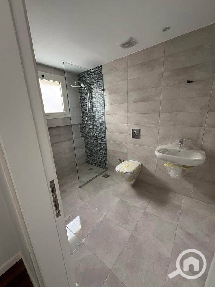 4 502931249_681237081364502_7723714927797810461_n. jpg