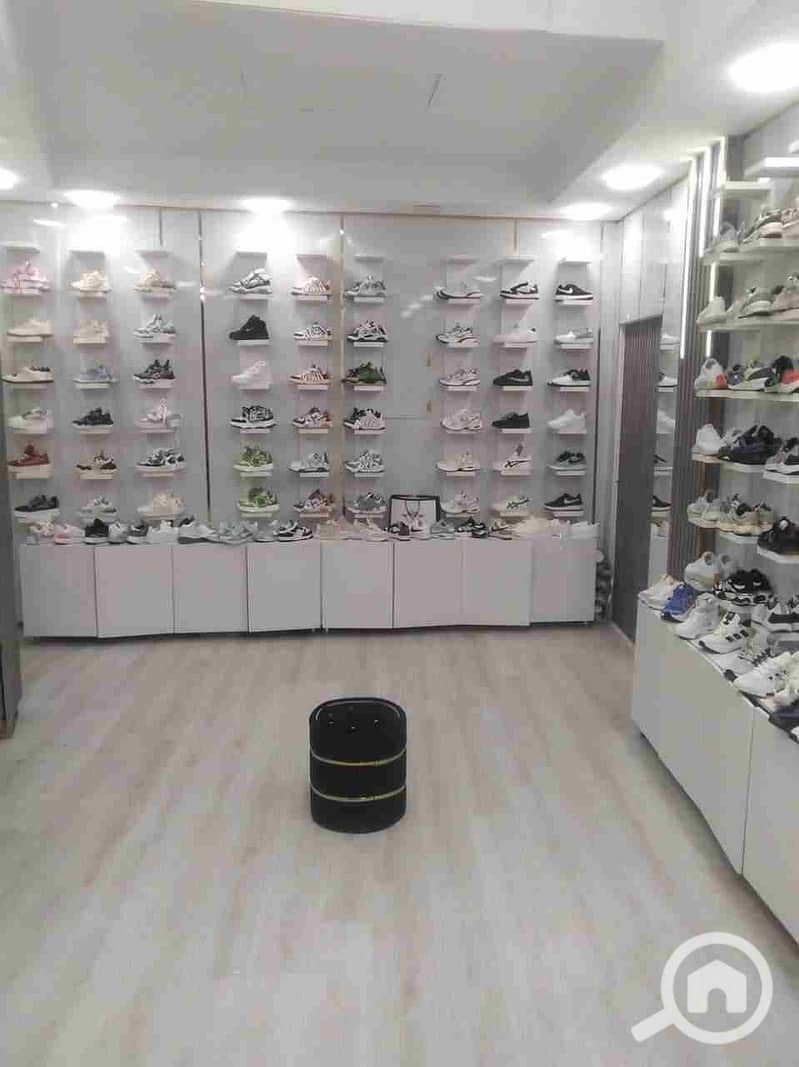 1000685049. jpg 1000685049. jpg