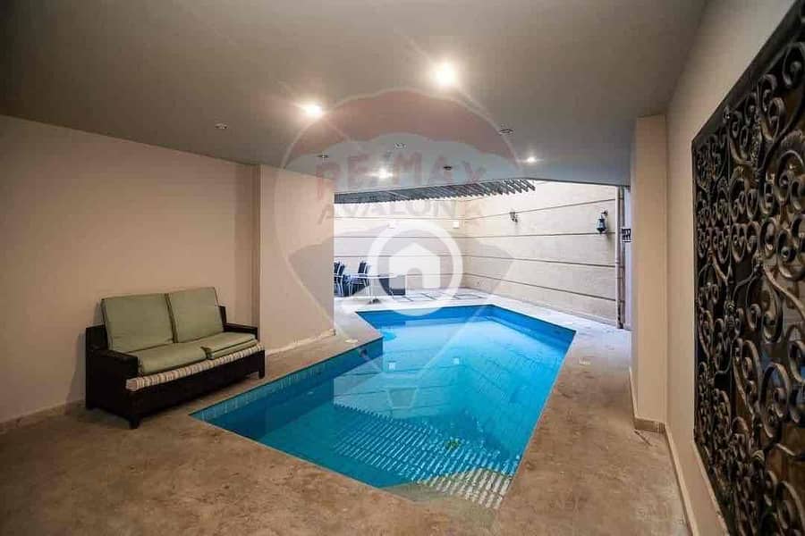 26 a21f4ec3-b6d9-43ba-a6ce-5476885bc833. jpg