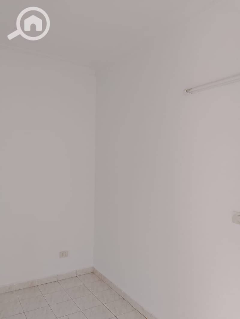 2 WhatsApp Image 2025-10-09 at 6.16. 33 PM (1). jpeg