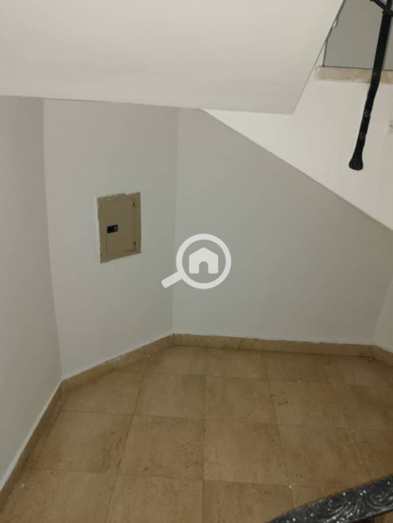 5 WhatsApp Image 2025-10-09 at 6.16. 33 PM (5). jpeg