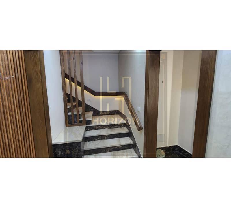 4 WhatsApp Image 2025-11-15 at 9.30. 55 PM (1). jpg