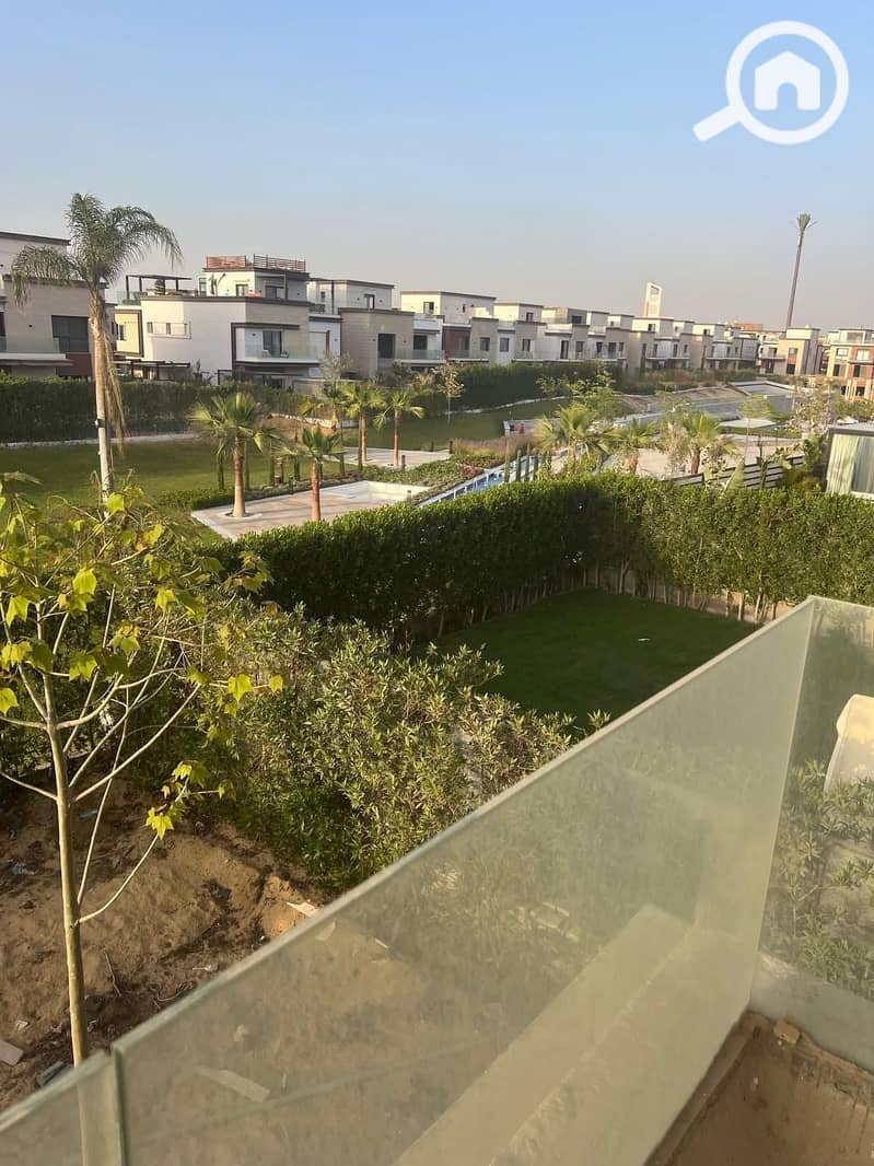 2 7212dfda-98da-489e-af56-87a9a722082a. jpg