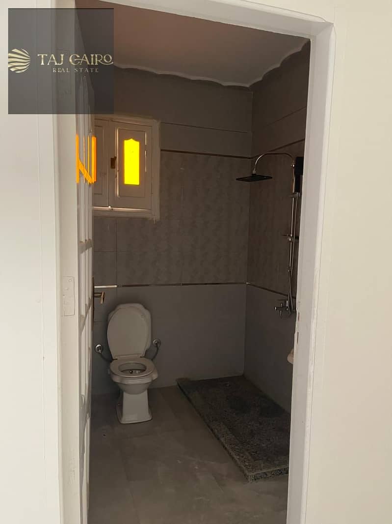 8 WhatsApp Image 2025-11-15 at 3.41. 56 PM (2). jpeg