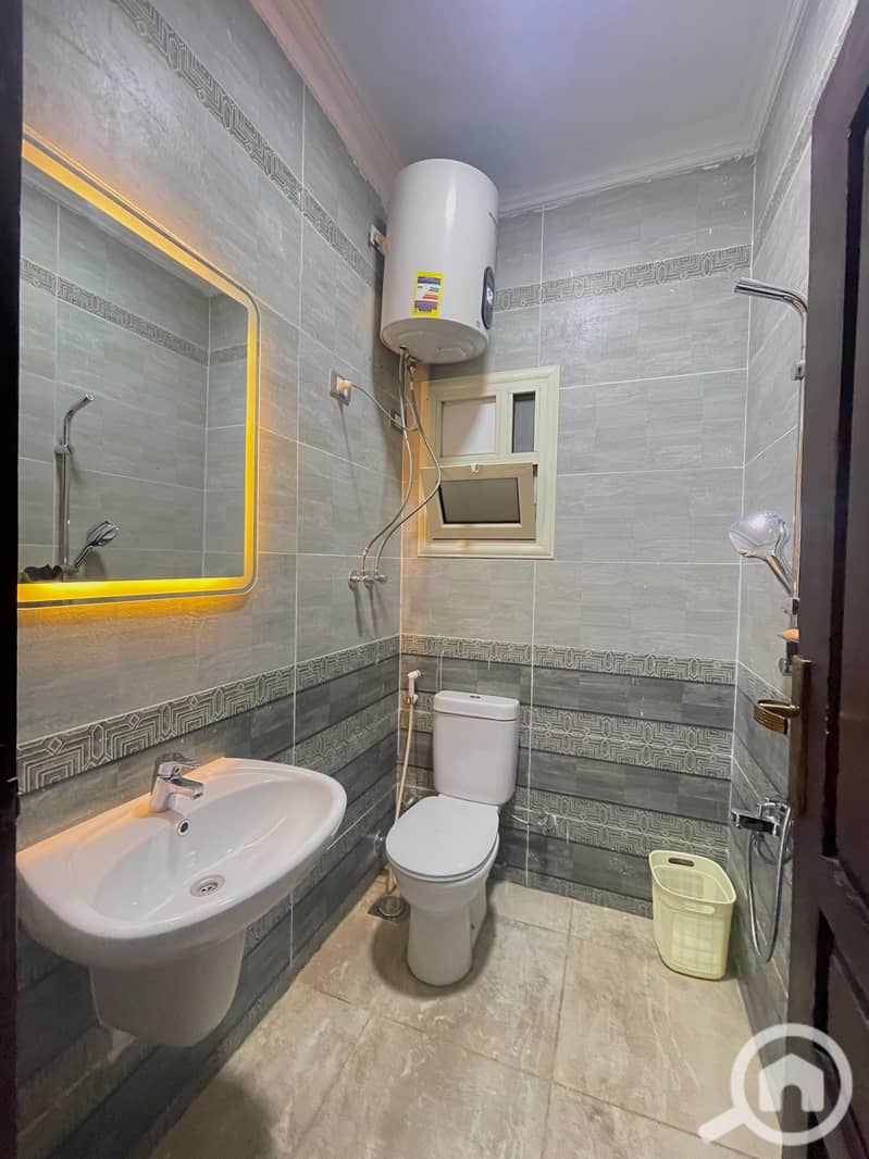 10 IMG-20251110-WA0041. jpg