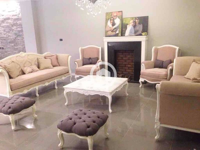 2 a27444a5-2867-4377-94b5-61670769fb52. jpg