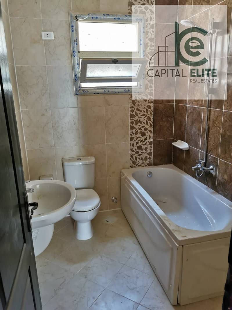 9 03541115-b2c2-43d0-a99f-5eccbb9fe6f6. jpg