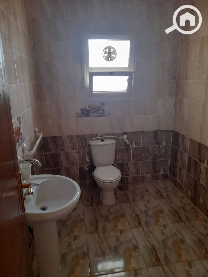 10 IMG-20251109-WA0037. jpg