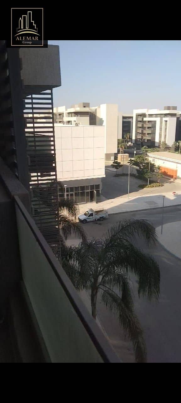 5 WhatsApp Image 2025-11-15 at 10.27. 50 PM (1). jpeg