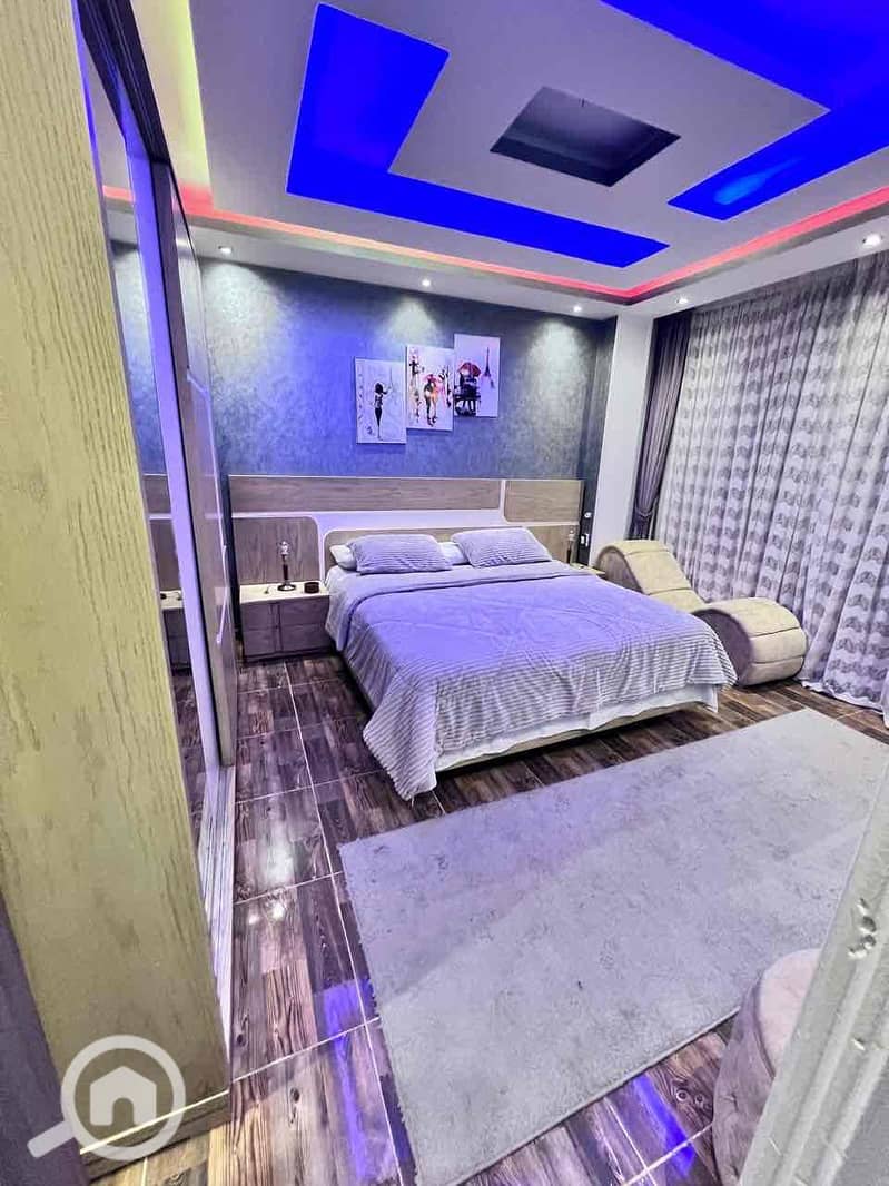 4 cfe65b80-e8a9-4f59-ab01-deac45de24a6. jpg