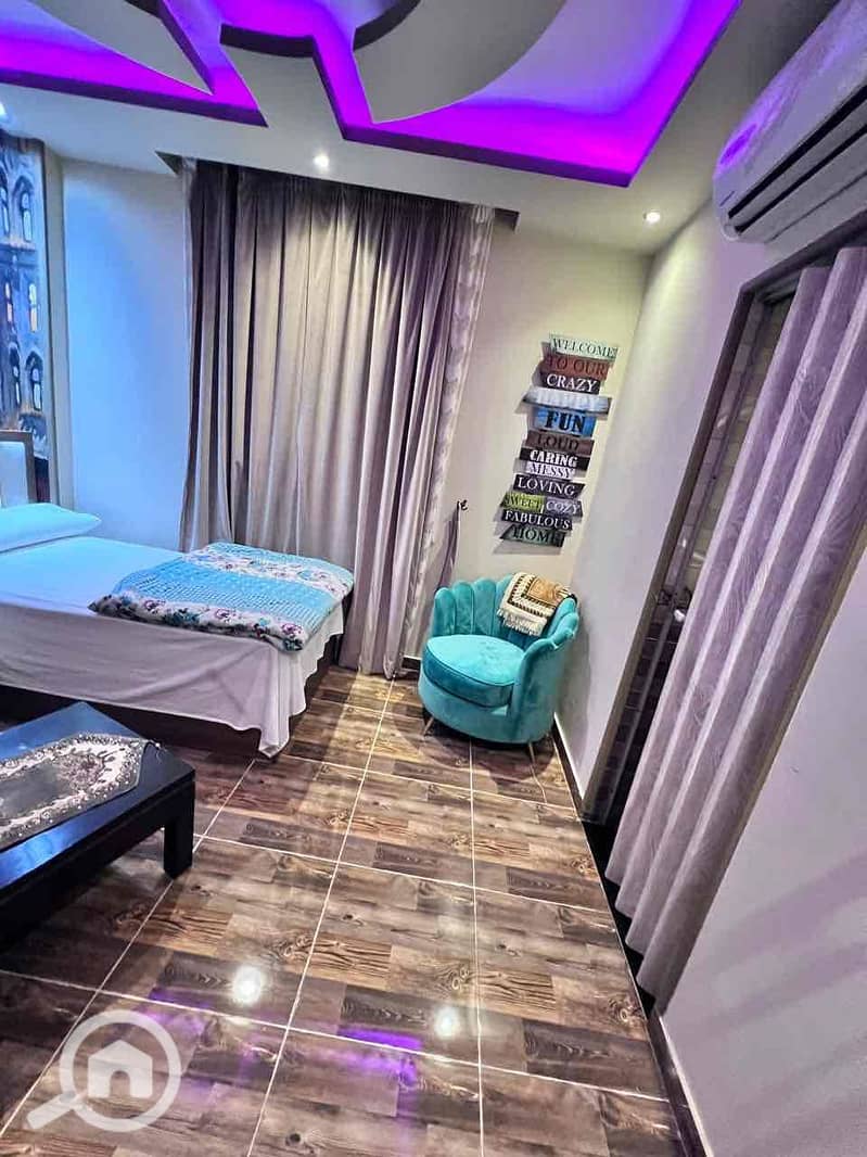 9 2d948885-140e-4292-bcb6-f4fd21be68fa. jpg