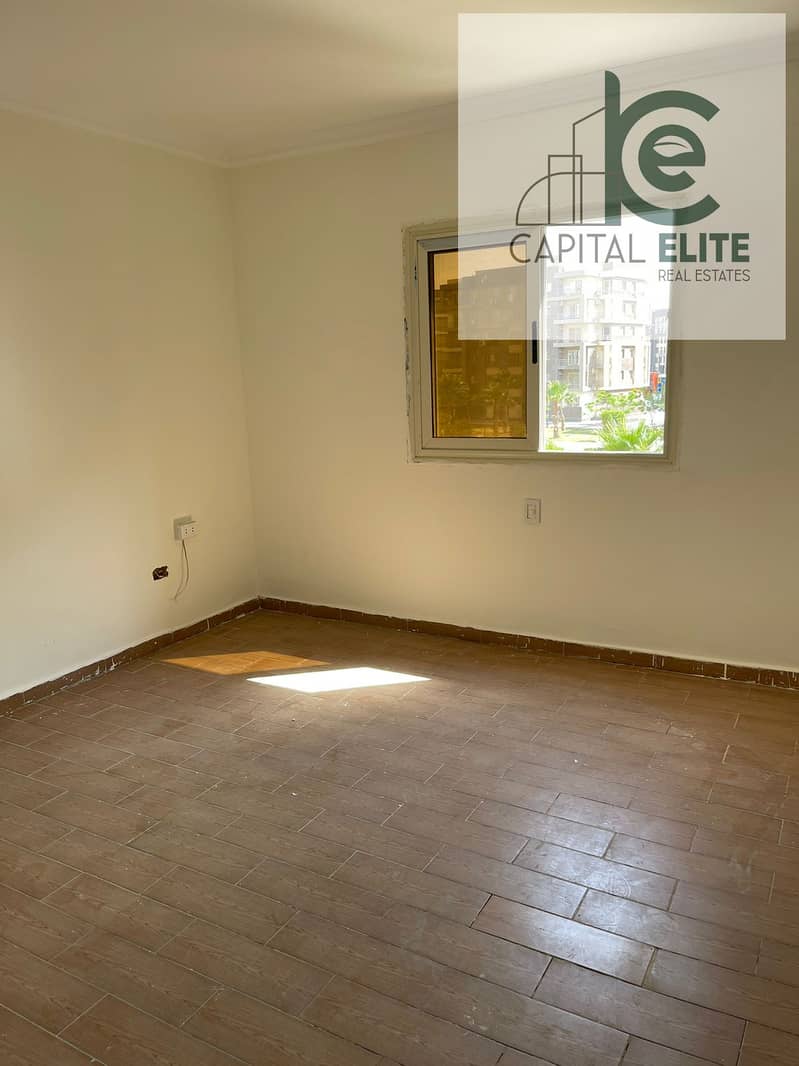 14 d1a9bdec-39a6-4fa4-a5dc-2da4910f0244. jpg