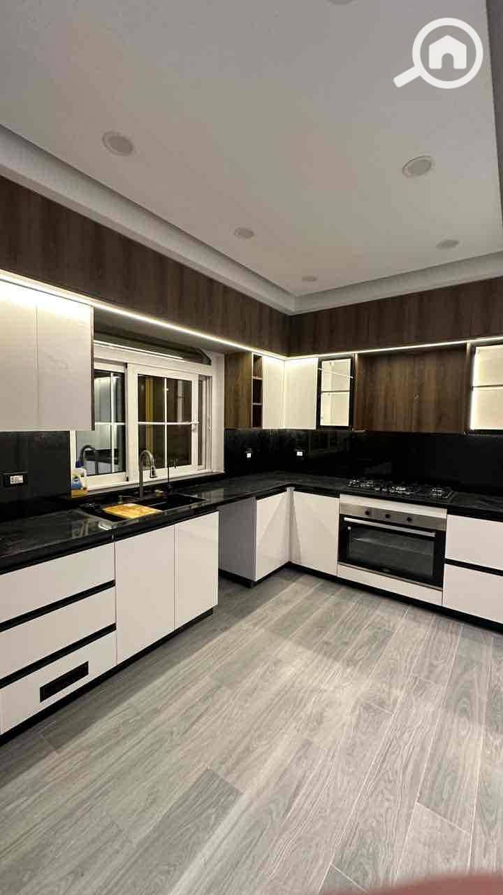 3 d82e90e2-6083-4cae-b59f-3d1efce378c1. jpg