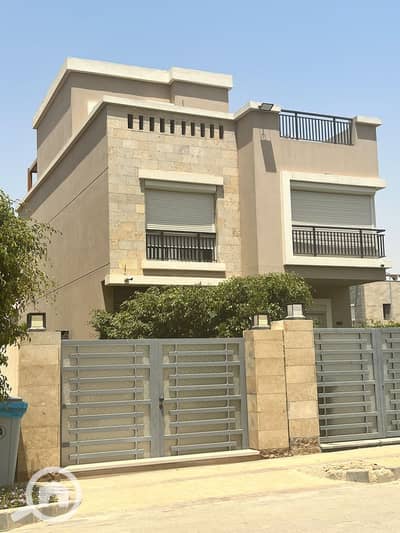 فیلا 4 غرف نوم للبيع في هليوبوليس الجديدة، القاهرة - WhatsApp Image 2024-08-05 at 2.50. 33 PM (1). jpeg