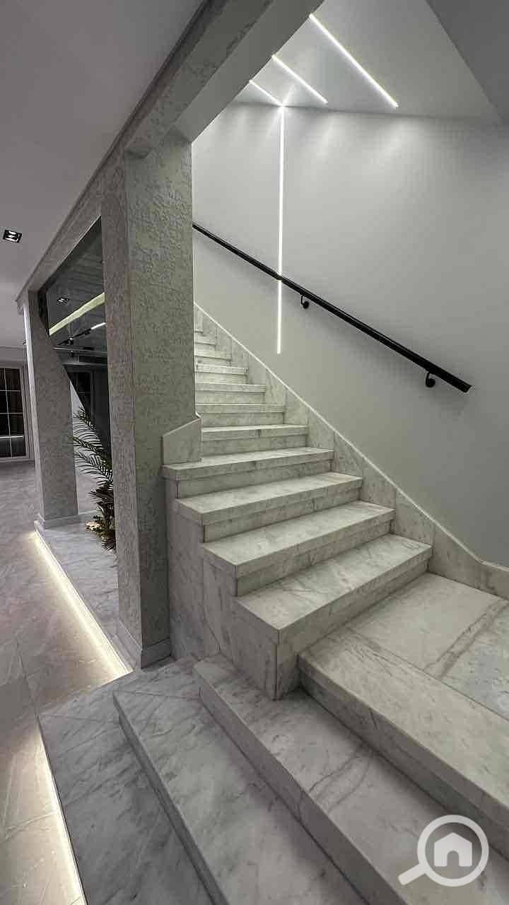 5 f5dffa9a-5d97-429f-88be-f12dfc9826f3. jpg