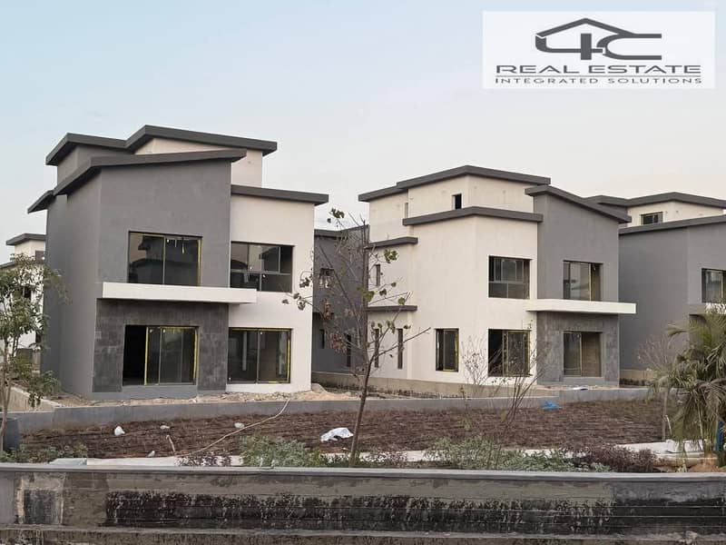 6 IMG-20251113-WA1056. jpg