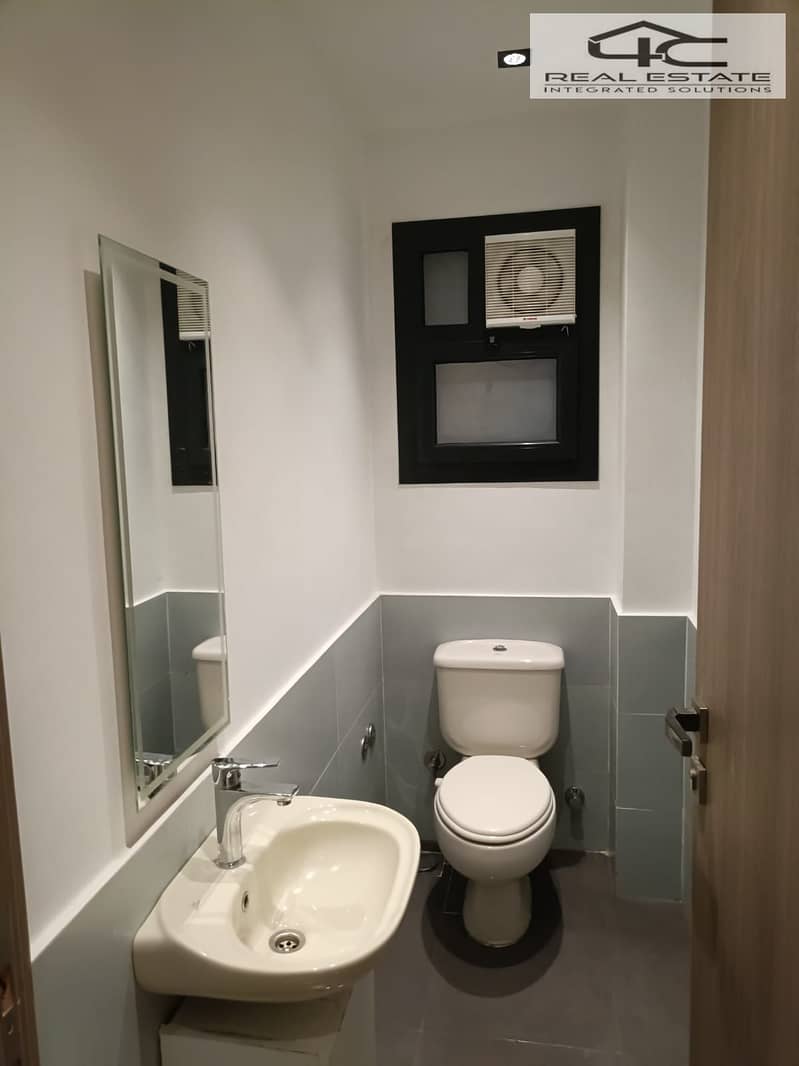 12 WhatsApp Image 2025-11-04 at 3.10. 35 PM (2). jpeg