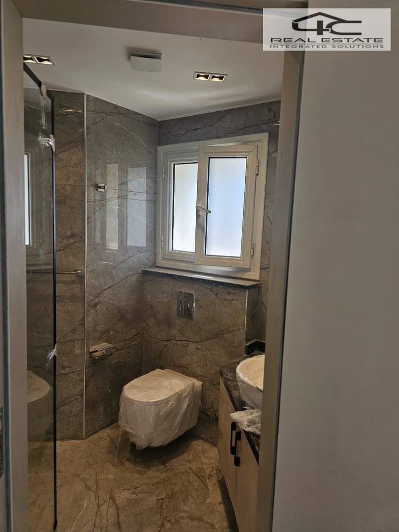 10 WhatsApp Image 2025-11-04 at 6.07. 20 PM (3). jpeg