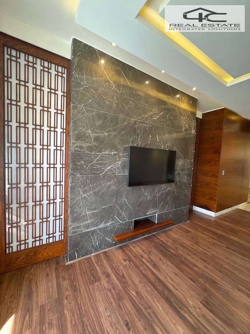 5 WhatsApp Image 2025-11-04 at 6.16. 12 PM (2). jpeg