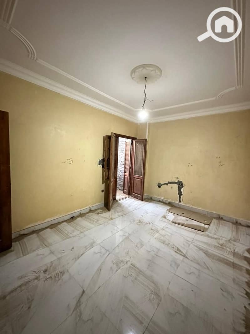 14 bcf31924-393c-4459-b671-2027885e48f0. jpg